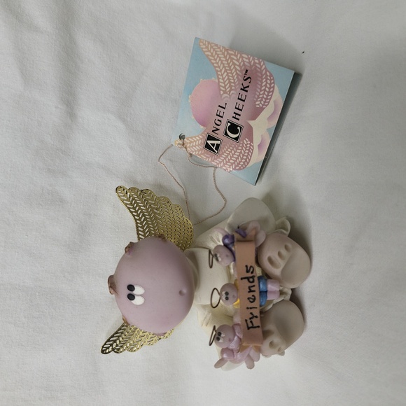 Russ Angel Cheeks Guardian Angel decorative angel with wings new - Picture 1 of 9